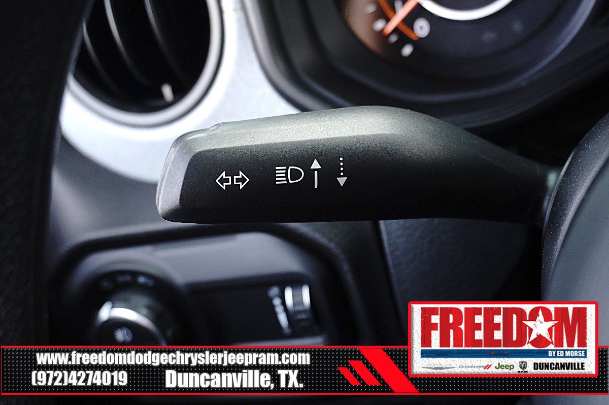 Used 2025 Jeep Gladiator Sport AWD/4WD image 34