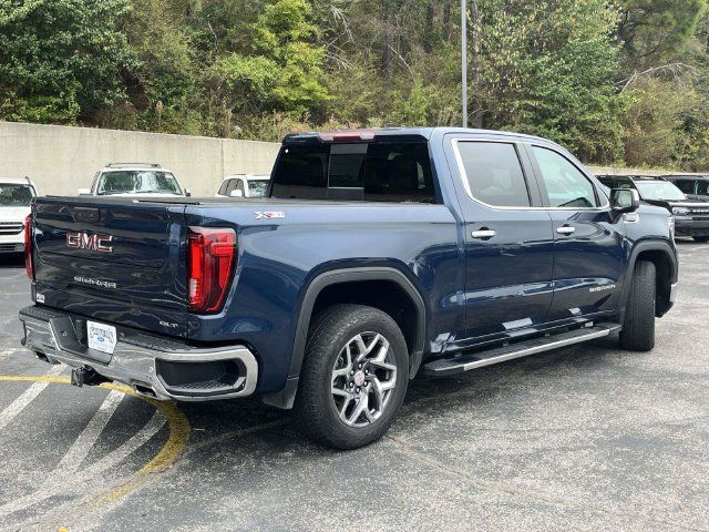 Used 2022 GMC Sierra 1500 SLT w/ SLT Premium Plus Package AWD/4WD image 3
