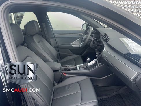 New 2025 Audi Q3 2.0T Premium image 13