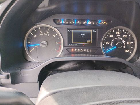 Used 2015 Ford F150 XLT w/ Equipment Group 302A Luxury RWD image 10