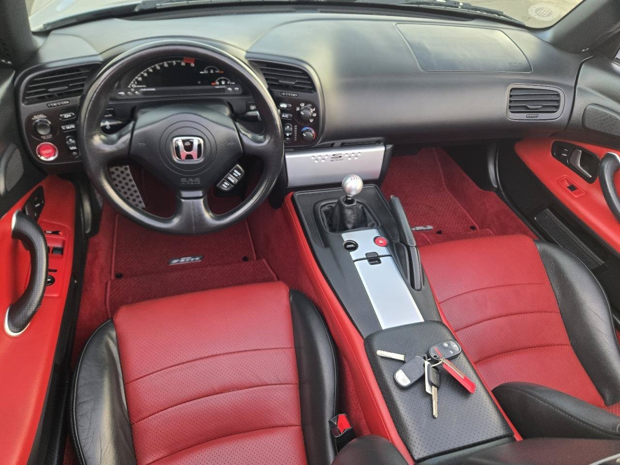 Used 2004 Honda S2000 image 48
