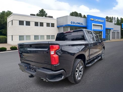 Used 2024 Chevrolet Silverado 1500 RST w/ Convenience Package II AWD/4WD image 4