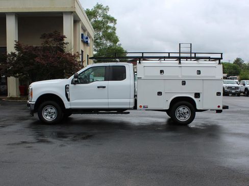 Used 2023 Ford F350 XL w/ XL Chrome Package AWD/4WD image 11
