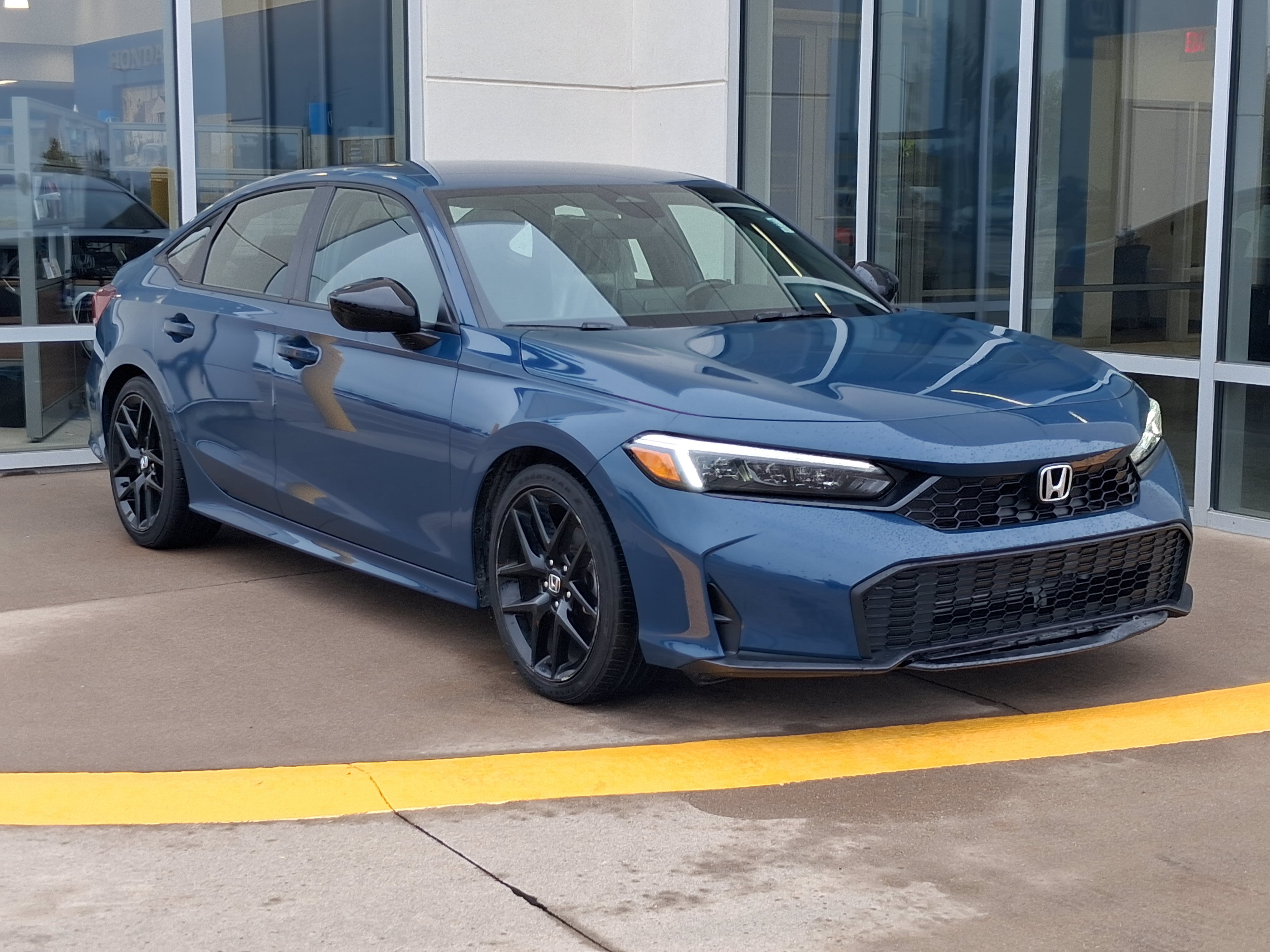 Used 2025 Honda Civic Sport image 5