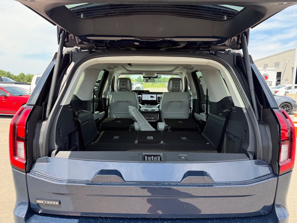 Used 2027 Ford Expedition Platinum RWD image 41
