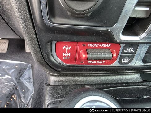 Used 2022 Jeep Wrangler Unlimited Rubicon AWD/4WD image 21