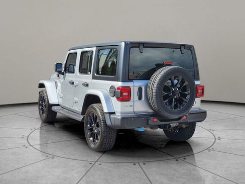 Certified 2023 Jeep Wrangler Unlimited Sahara w/ Cold Weather Group AWD/4WD image 10