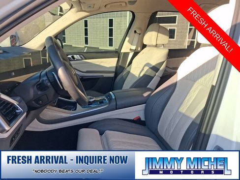 Used 2025 BMW X7 M60i AWD/4WD image 5