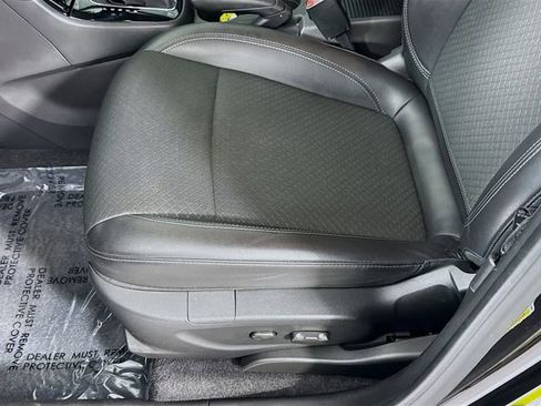 Used 2022 Buick Encore Preferred w/ Safety Package image 19