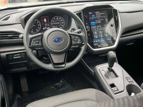 Used 2024 Subaru Crosstrek 2.0i Premium AWD/4WD image 2