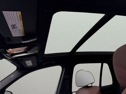 Certified 2025 BMW X5 xDrive40i w/ Climate Comfort Package image 21