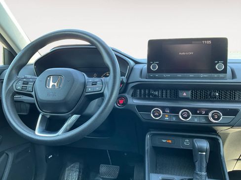 Used 2024 Honda CR-V LX image 12