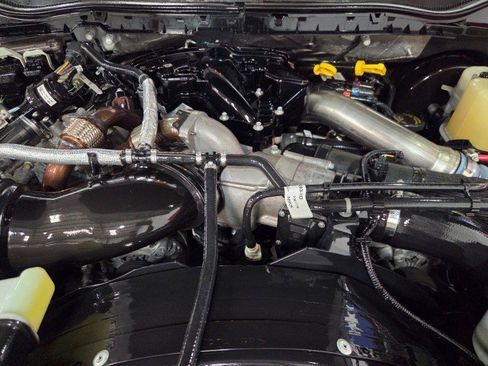 Used 2019 Ford F350 Platinum w/ Platinum Ultimate Package image 96