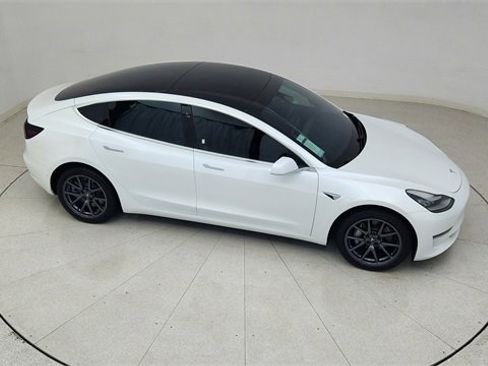 Used 2020 Tesla Model 3 Standard Range Plus image 74