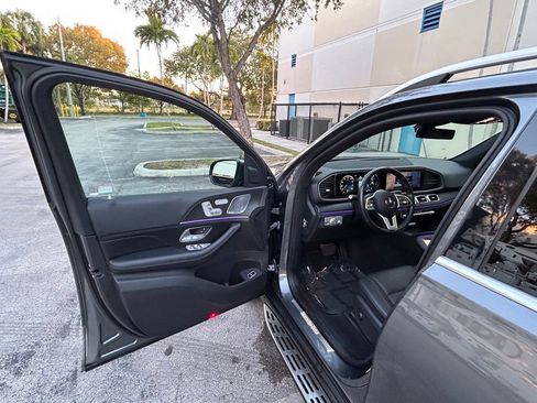 Used 2023 Mercedes-Benz GLE 350 4MATIC w/ Premium Package image 23