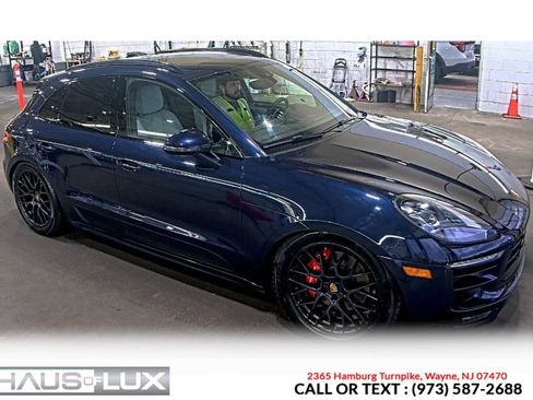 Used 2017 Porsche Macan GTS image 1