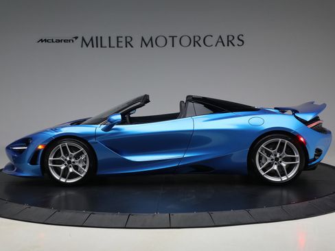 Used 2025 McLaren 750S Spider image 4