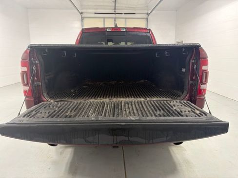 Used 2020 RAM 1500 Laramie w/ Sport Appearance Package AWD/4WD image 10