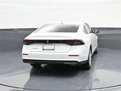 New 2025 Honda Accord LX image 10
