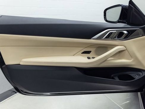 Certified 2025 BMW 430i xDrive Convertible AWD/4WD image 11