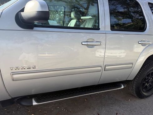Used 2014 Chevrolet Tahoe LT AWD/4WD image 5