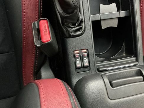 Used 2018 Subaru WRX STI image 33