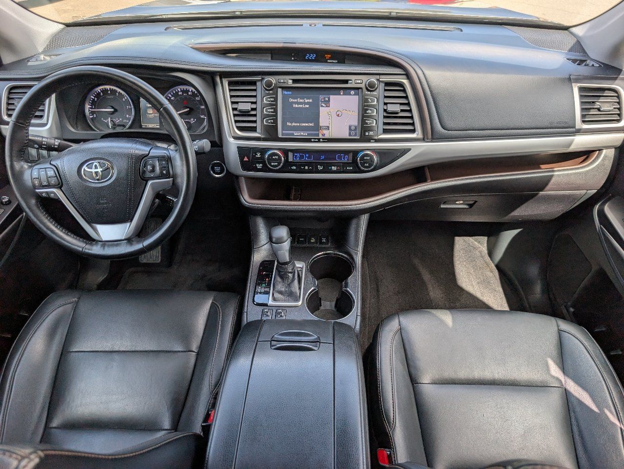 Used 2015 Toyota Highlander XLE AWD/4WD image 4