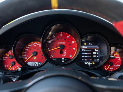 Used 2018 Porsche 911 GT2 RS RWD image 18