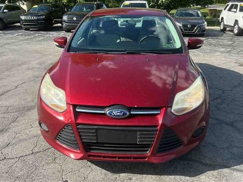 Used 2014 Ford Focus SE FWD image 3