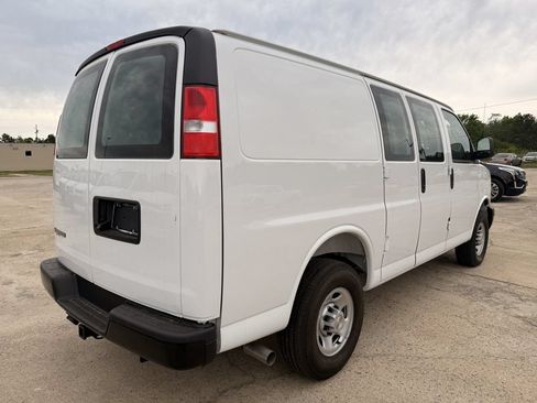 New 2025 Chevrolet Express 2500 w/ Driver Convenience Package RWD image 5