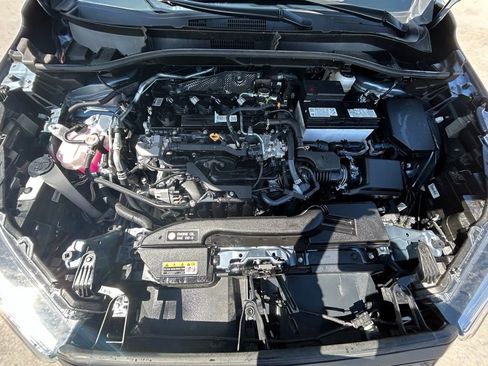 Used 2026 Toyota Corolla Cross XLE w/ Convenience Package AWD/4WD image 32