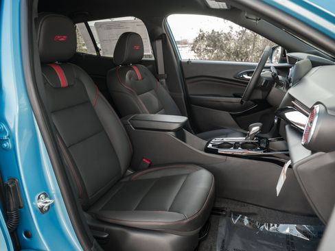 New 2026 Chevrolet Trax RS w/ Driver Confidence Package image 35