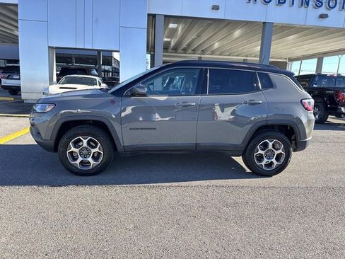 Used 2022 Jeep Compass Trailhawk w/ Sun and Sound Group image 8
