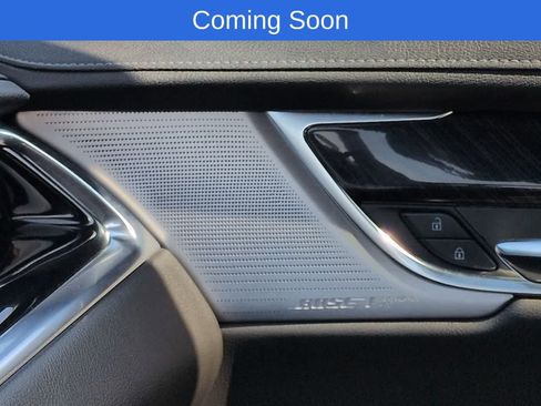 Used 2020 Cadillac XT6 Premium Luxury AWD/4WD image 31
