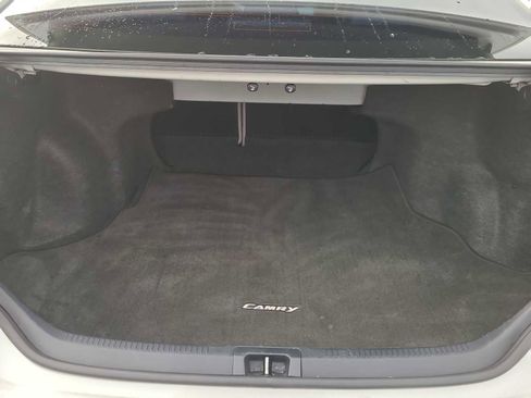 Used 2015 Toyota Camry XSE w/ Moonroof Package image 27