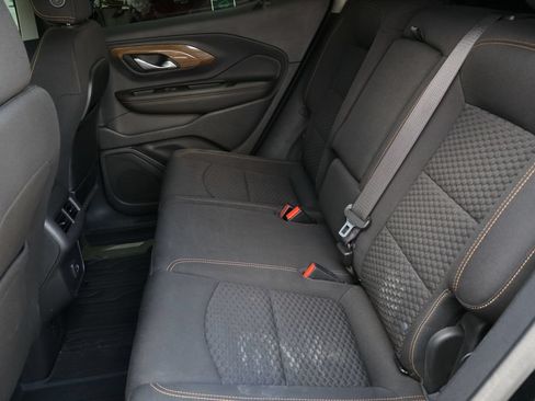 Used 2019 GMC Terrain SLE w/ Driver Convenience Package FWD image 24