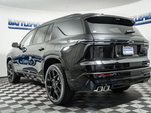 New 2026 Chevrolet Traverse RS w/ LPO, Floor Liner Package image 4