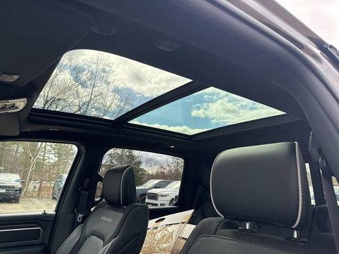 New 2026 RAM 1500 Laramie AWD/4WD image 18