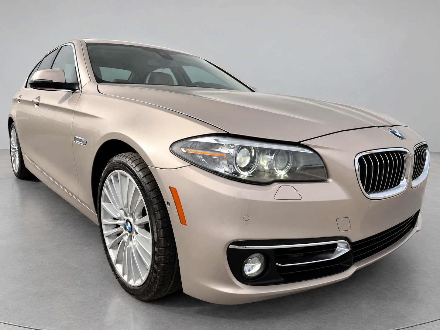 Used 2016 BMW 535i Sedan RWD image 5