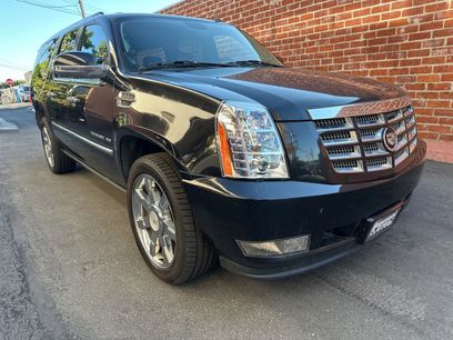 Used 2010 Cadillac Escalade ESV Premium