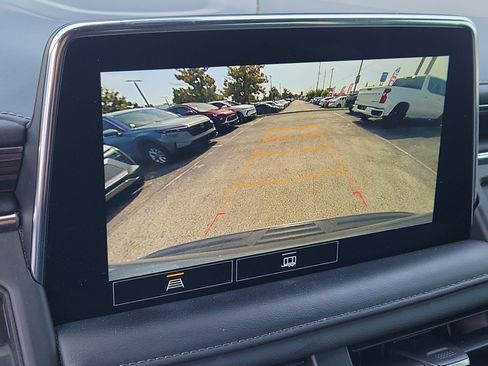 Used 2021 Chevrolet Tahoe LT RWD image 23