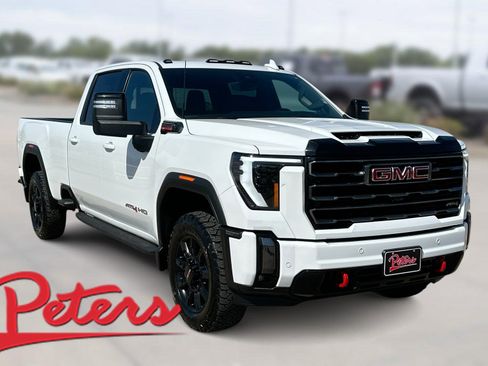 Used 2024 GMC Sierra 2500 AT4 w/ AT4 Premium Plus Package AWD/4WD image 1