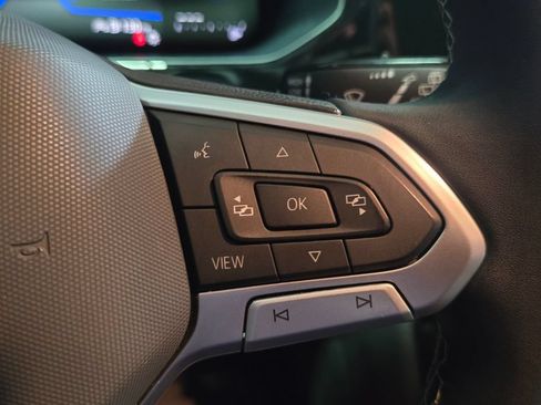 Certified 2023 Volkswagen Taos S FWD image 22