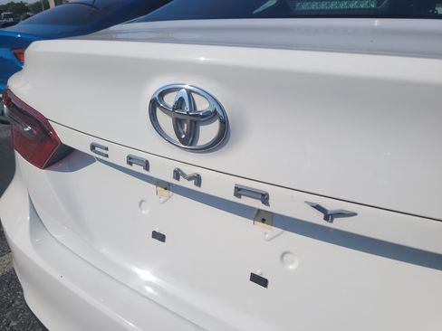 Used 2023 Toyota Camry LE FWD image 11
