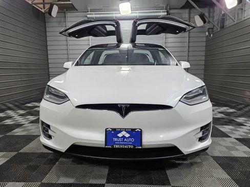 Used 2019 Tesla Model X Performance image 3