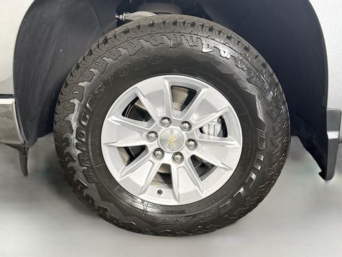 Used 2023 Chevrolet Silverado 1500 LT w/ Work Truck Package image 38