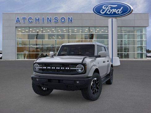 New 2026 Ford Bronco Outer Banks AWD/4WD image 2