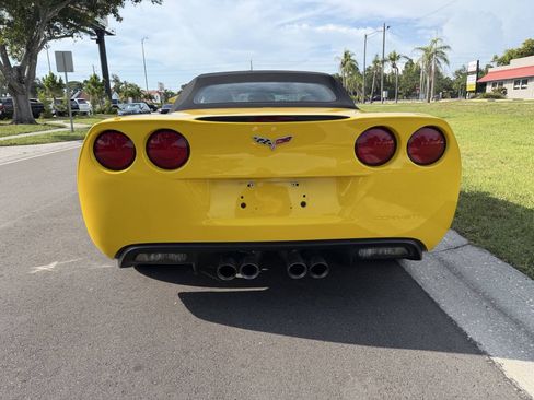 Used 2008 Chevrolet Corvette Convertible w/ Preferred Equipment Group RWD image 3