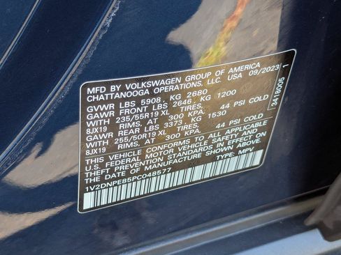 Used 2023 Volkswagen ID.4 Pro AWD/4WD image 36
