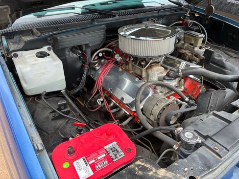 Used 1990 Chevrolet Silverado 1500 2WD Regular Cab image 14